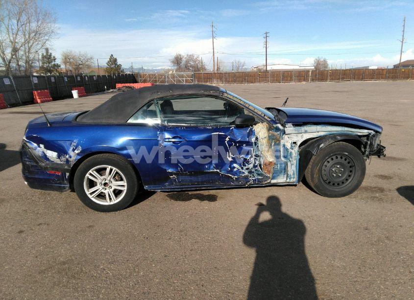 Photo 13 of 2014 Ford Mustang V6 (VIN 1ZVBP8EM0E5306721)