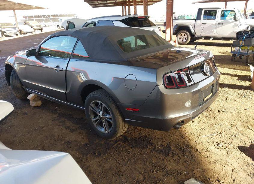 Photo 3 of 2014 Ford Mustang V6 PREMIUM (VIN 1ZVBP8EM0E5306931)