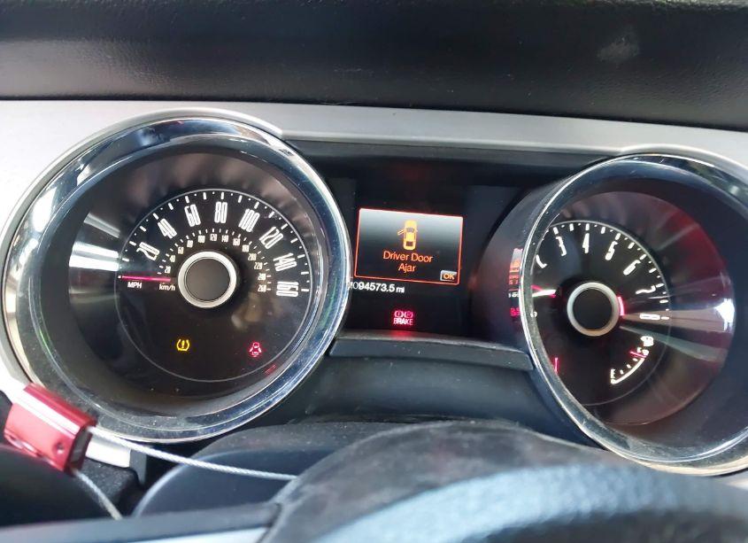 Photo 7 of 2014 Ford Mustang V6 PREMIUM (VIN 1ZVBP8EM0E5306931)