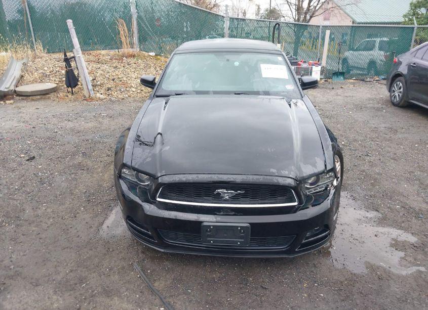 Photo 12 of 2014 Ford Mustang V6 (VIN 1ZVBP8EM0E5322529)