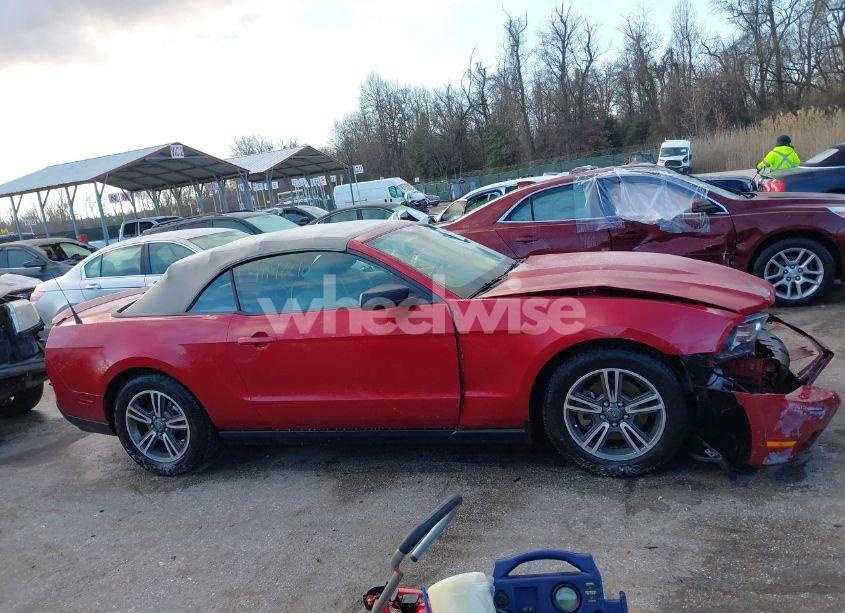 Photo 13 of 2011 Ford Mustang V6 PREMIUM (VIN 1ZVBP8EM1B5159465)