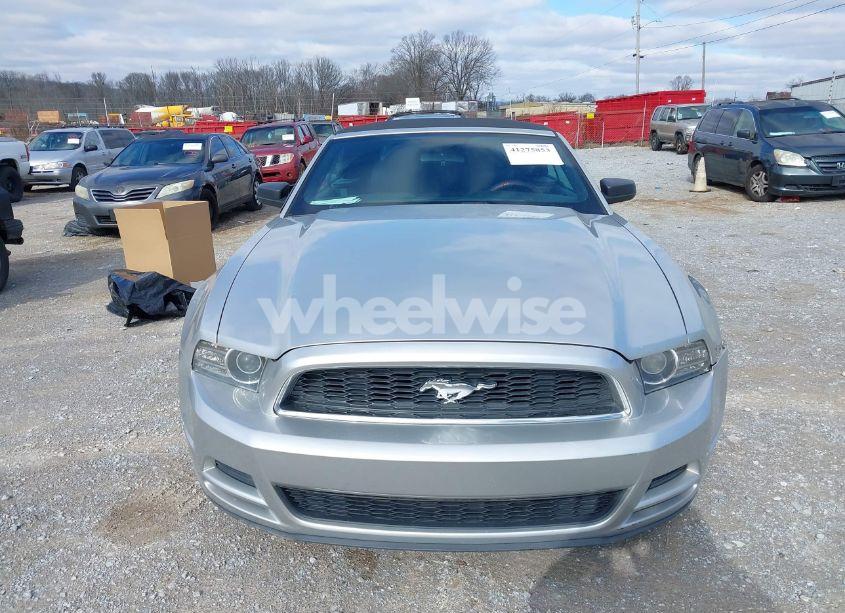 Photo 12 of 2013 Ford Mustang V6 (VIN 1ZVBP8EM2D5239439)