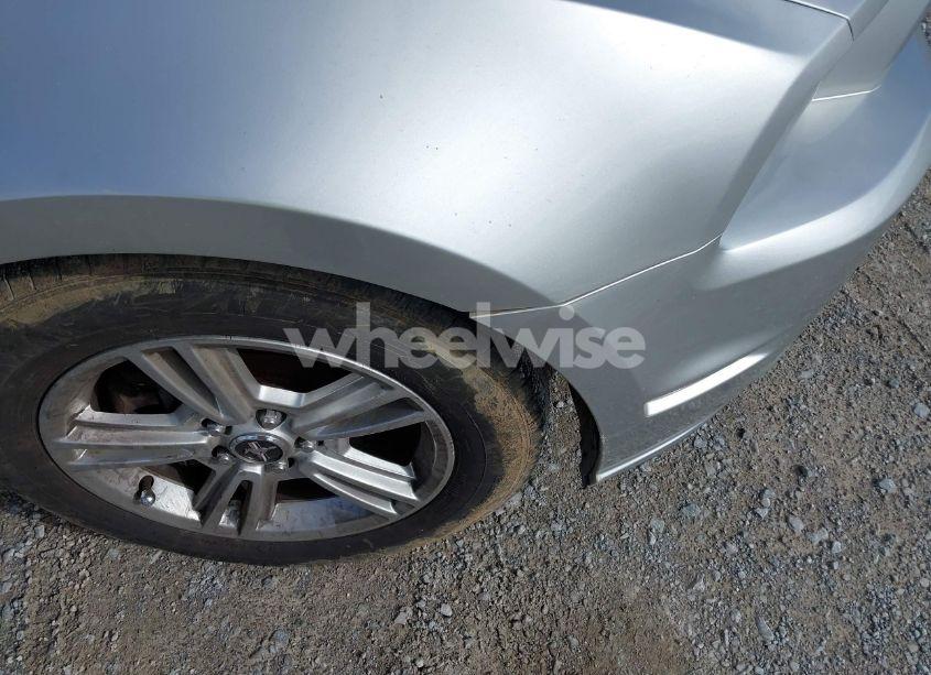 Photo 17 of 2013 Ford Mustang V6 (VIN 1ZVBP8EM2D5239439)