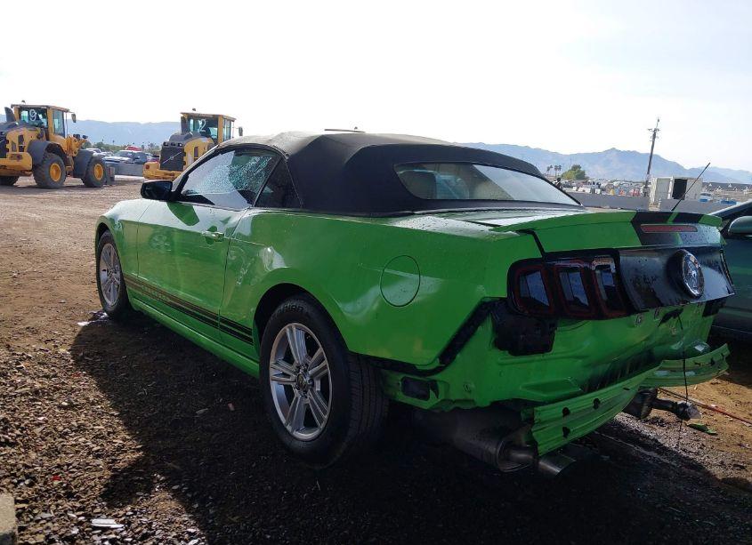 Photo 3 of 2013 Ford Mustang V6 (VIN 1ZVBP8EM2D5242017)