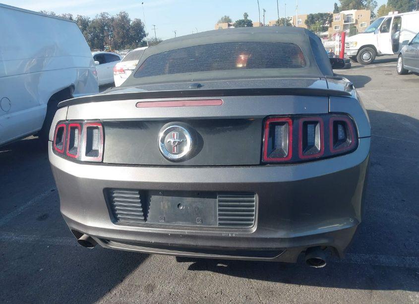 Photo 16 of 2014 Ford Mustang V6 PREMIUM (VIN 1ZVBP8EM2E5238129)