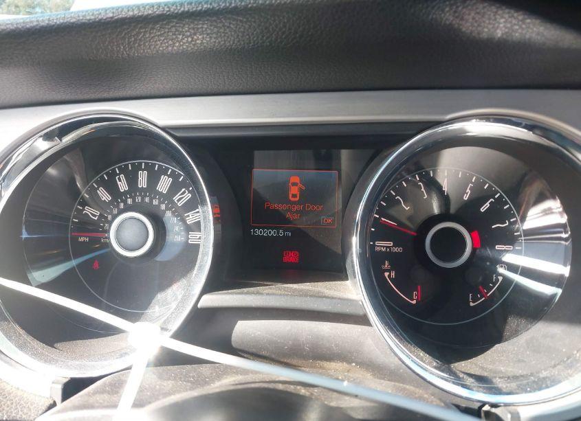 Photo 7 of 2014 Ford Mustang V6 PREMIUM (VIN 1ZVBP8EM2E5238129)