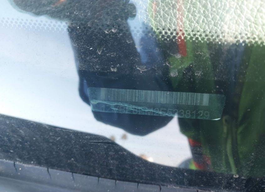 Photo 9 of 2014 Ford Mustang V6 PREMIUM (VIN 1ZVBP8EM2E5238129)