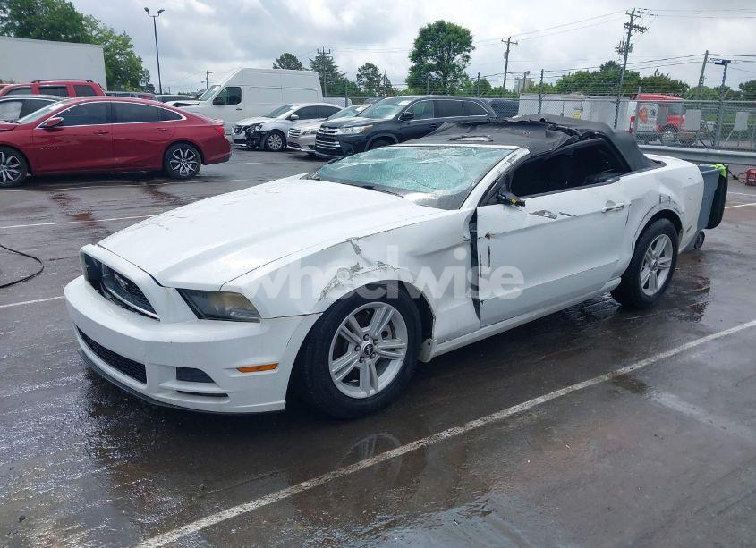 Photo 2 of 2014 Ford Mustang V6 (VIN 1ZVBP8EM2E5292126)