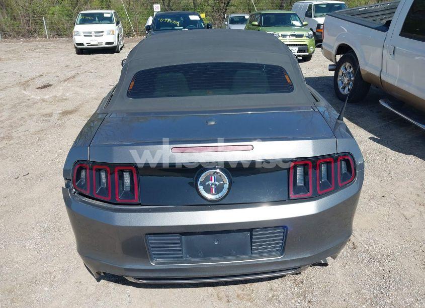 Photo 16 of 2014 Ford Mustang V6 PREMIUM (VIN 1ZVBP8EM2E5293227)