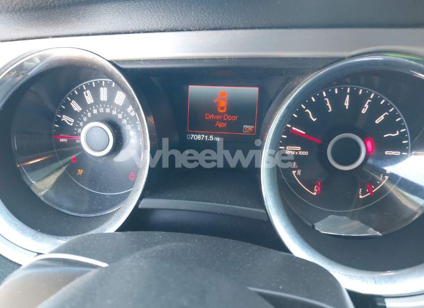 Photo 7 of 2014 Ford Mustang V6 PREMIUM (VIN 1ZVBP8EM2E5293227)