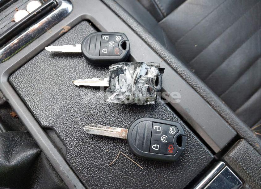 Photo 11 of 2013 Ford Mustang V6 PREMIUM (VIN 1ZVBP8EM3D5211391)