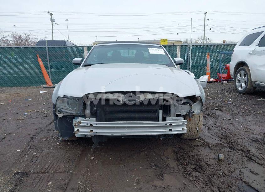 Photo 13 of 2013 Ford Mustang V6 PREMIUM (VIN 1ZVBP8EM3D5245234)