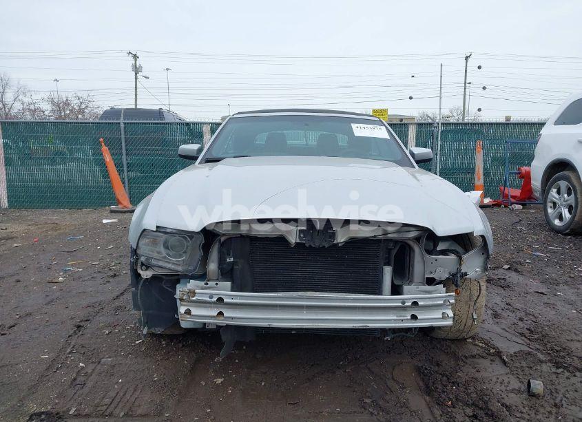 Photo 6 of 2013 Ford Mustang V6 PREMIUM (VIN 1ZVBP8EM3D5245234)