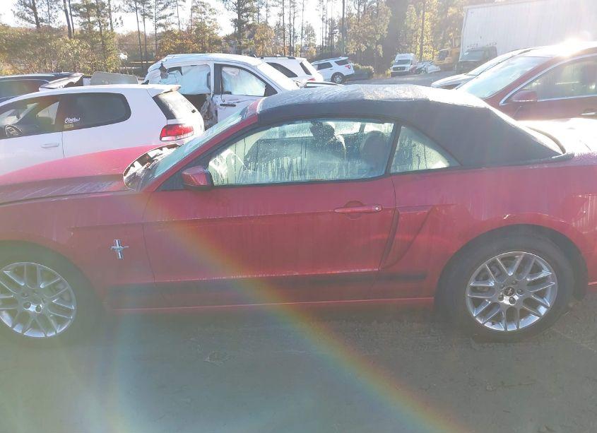 Photo 15 of 2013 Ford Mustang V6 PREMIUM (VIN 1ZVBP8EM3D5256430)