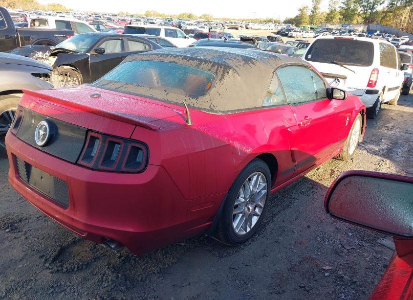 Photo 4 of 2013 Ford Mustang V6 PREMIUM (VIN 1ZVBP8EM3D5256430)