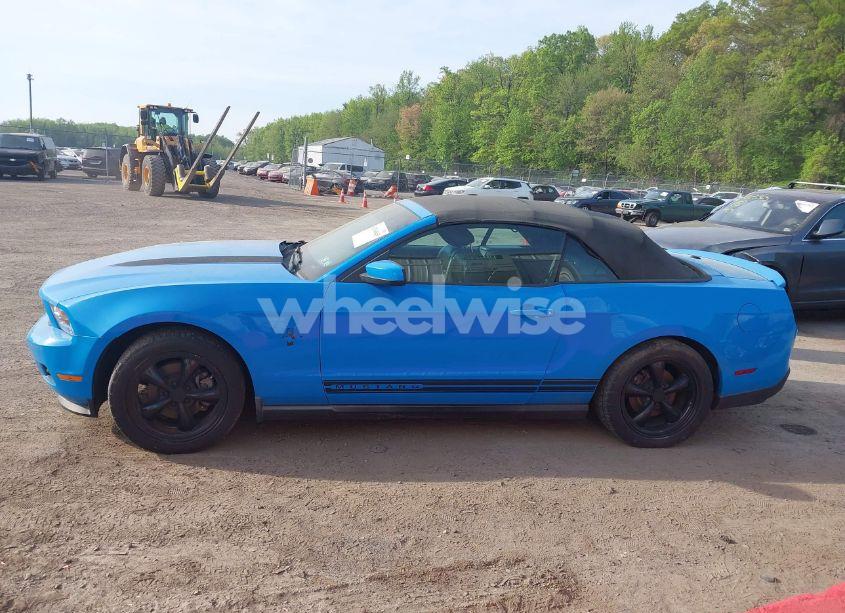 Photo 14 of 2011 Ford Mustang V6 PREMIUM (VIN 1ZVBP8EM4B5110048)