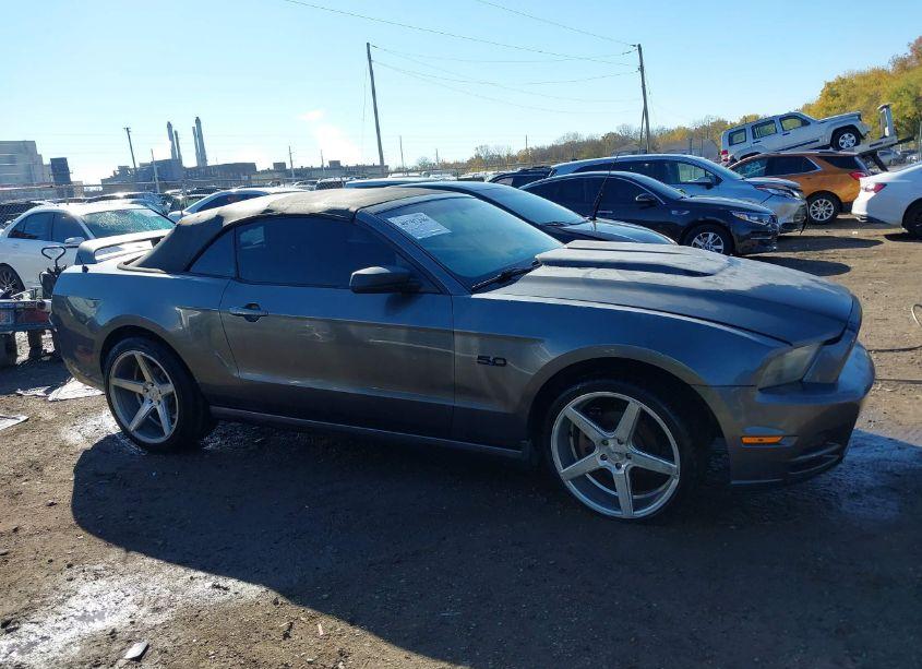 Photo 13 of 2013 Ford Mustang V6 (VIN 1ZVBP8EM4D5234419)