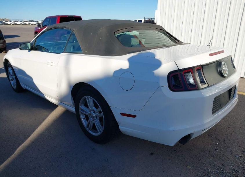 Photo 3 of 2013 Ford Mustang V6 (VIN 1ZVBP8EM4D5276122)