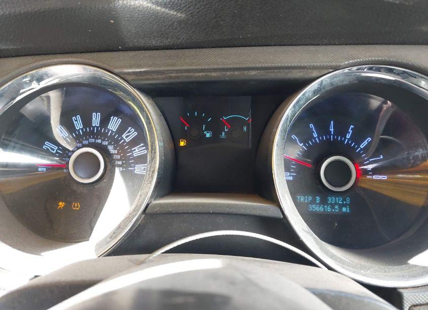 Photo 7 of 2013 Ford Mustang V6 (VIN 1ZVBP8EM4D5276122)