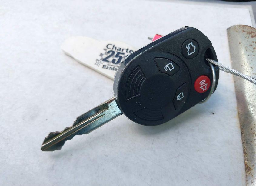 Photo 11 of 2014 Ford Mustang V6 PREMIUM (VIN 1ZVBP8EM4E5296954)