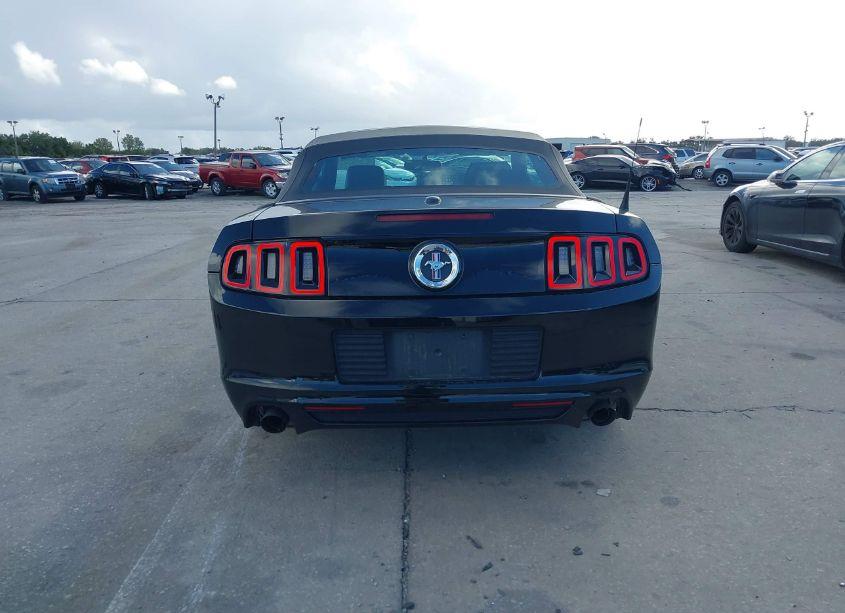 Photo 16 of 2014 Ford Mustang V6 PREMIUM (VIN 1ZVBP8EM4E5296954)