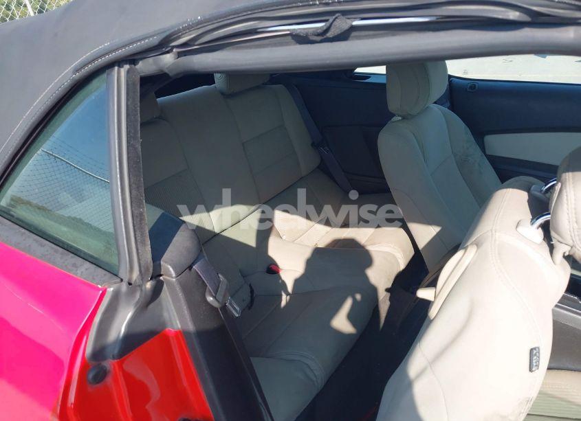 Photo 8 of 2014 Ford Mustang V6 (VIN 1ZVBP8EM5E5278947)