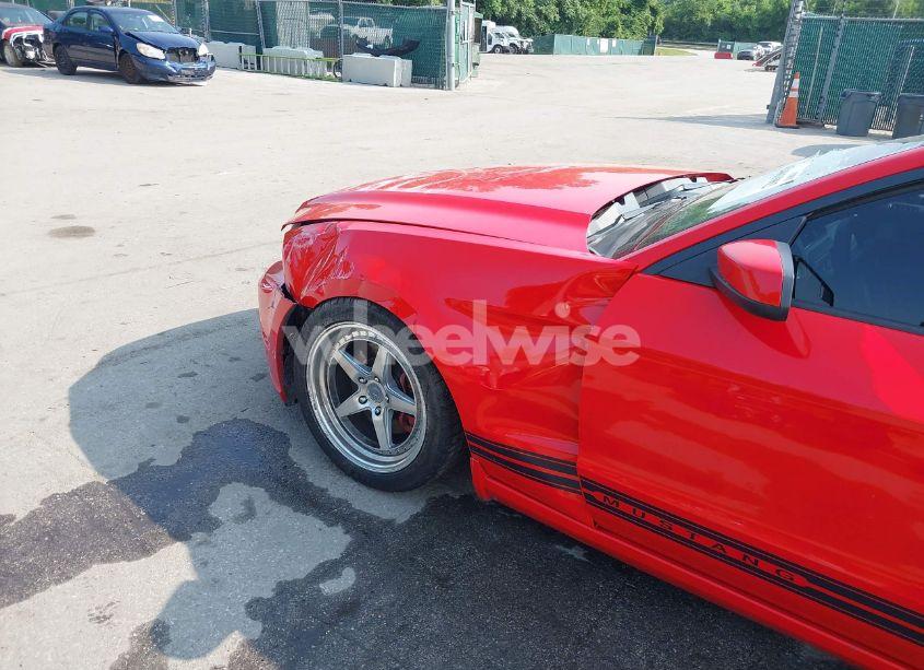 Photo 21 of 2014 Ford Mustang V6 PREMIUM (VIN 1ZVBP8EM5E5311820)