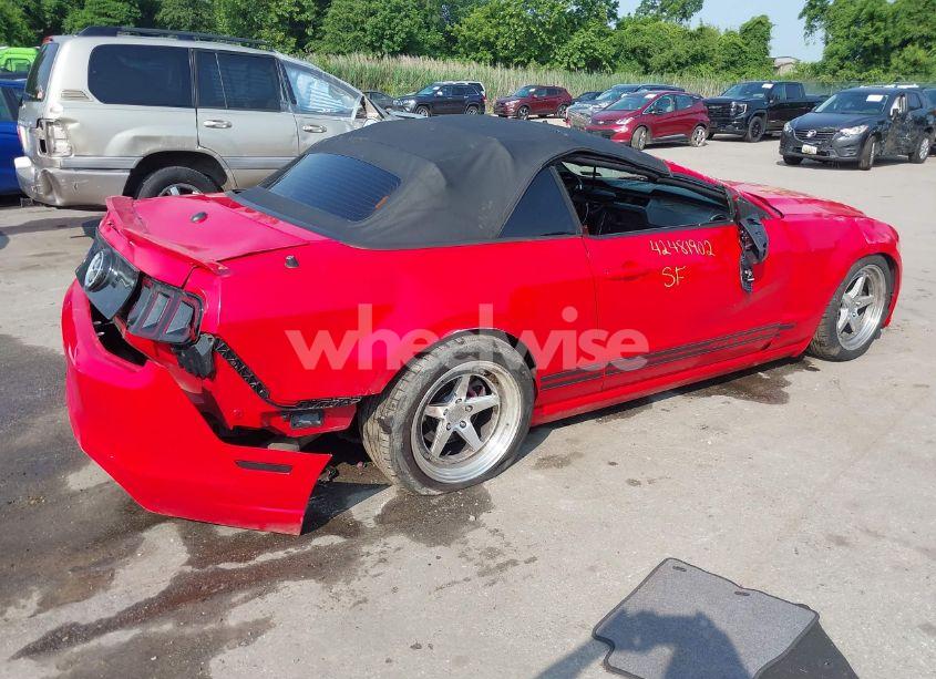 Photo 4 of 2014 Ford Mustang V6 PREMIUM (VIN 1ZVBP8EM5E5311820)