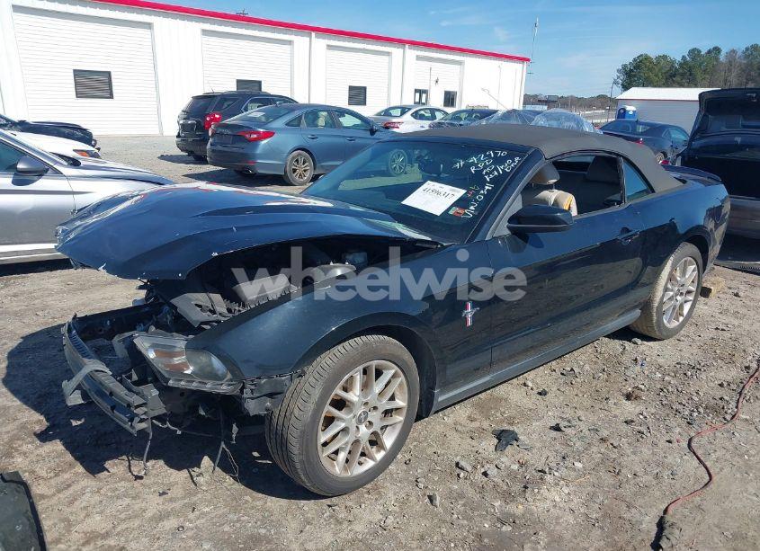 Photo 2 of 2012 Ford Mustang V6 PREMIUM (VIN 1ZVBP8EM6C5220391)