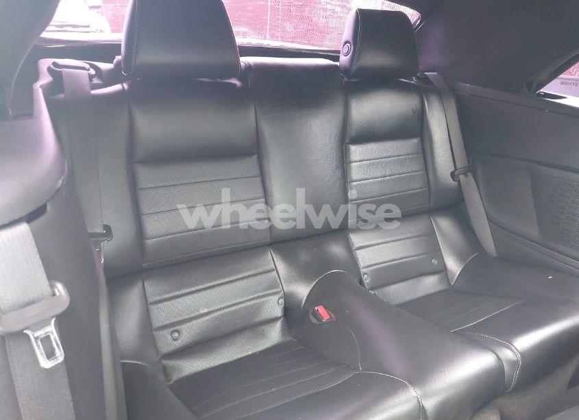 Photo 8 of 2013 Ford Mustang V6 PREMIUM (VIN 1ZVBP8EM6D5250153)