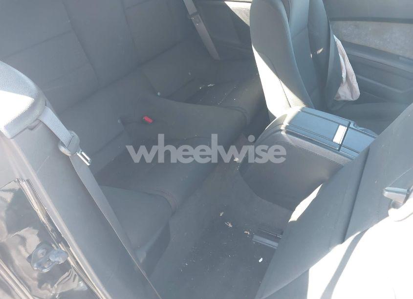 Photo 8 of 2011 Ford Mustang V6 (VIN 1ZVBP8EM7B5129385)