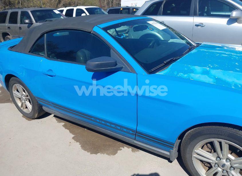 Photo 13 of 2012 Ford Mustang V6 (VIN 1ZVBP8EM7C5203745)