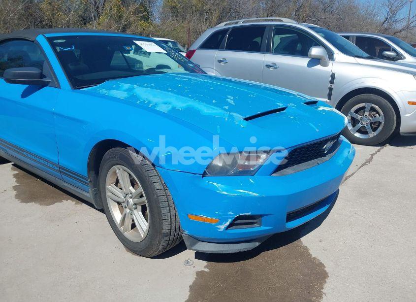 Photo 6 of 2012 Ford Mustang V6 (VIN 1ZVBP8EM7C5203745)