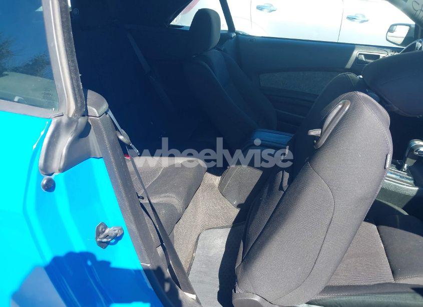 Photo 8 of 2012 Ford Mustang V6 (VIN 1ZVBP8EM7C5203745)