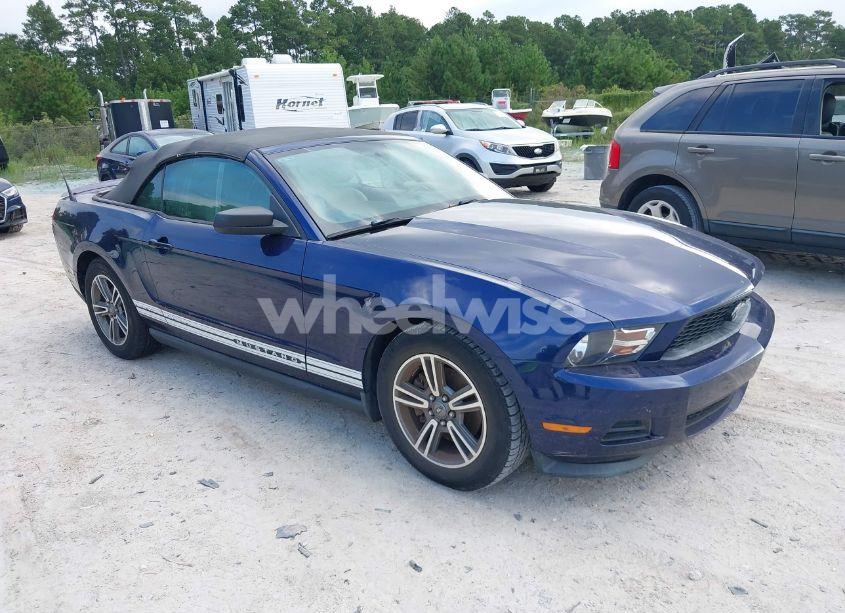 2012 Ford Mustang V6 PREMIUM (VIN 1ZVBP8EM7C5217869) main photo