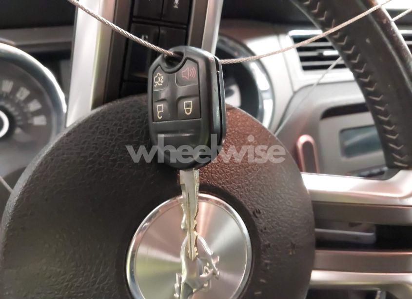 Photo 11 of 2013 Ford Mustang V6 (VIN 1ZVBP8EM7D5224564)