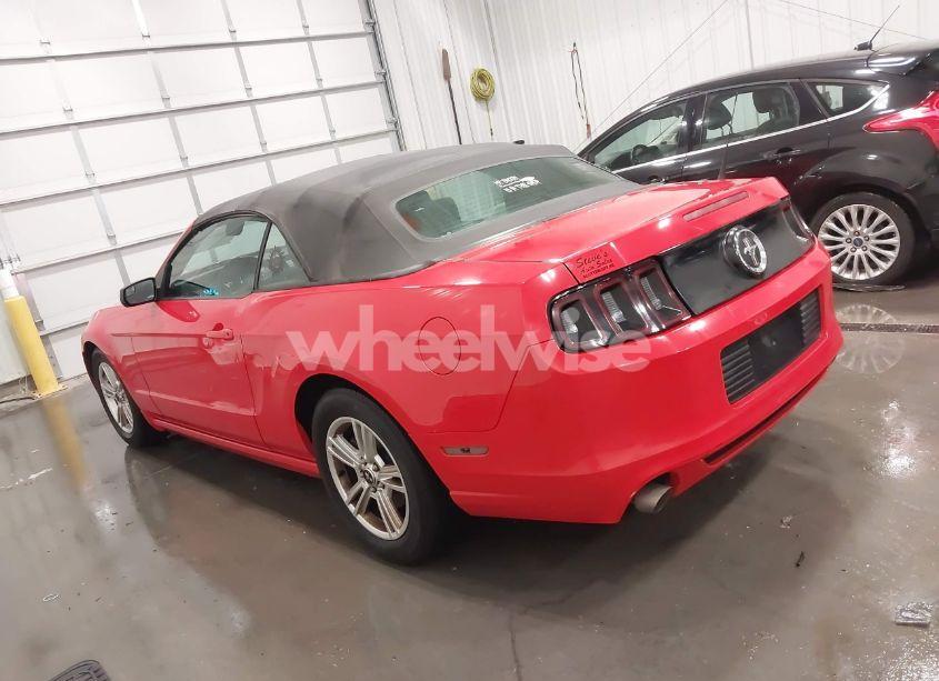 Photo 14 of 2013 Ford Mustang V6 (VIN 1ZVBP8EM7D5224564)