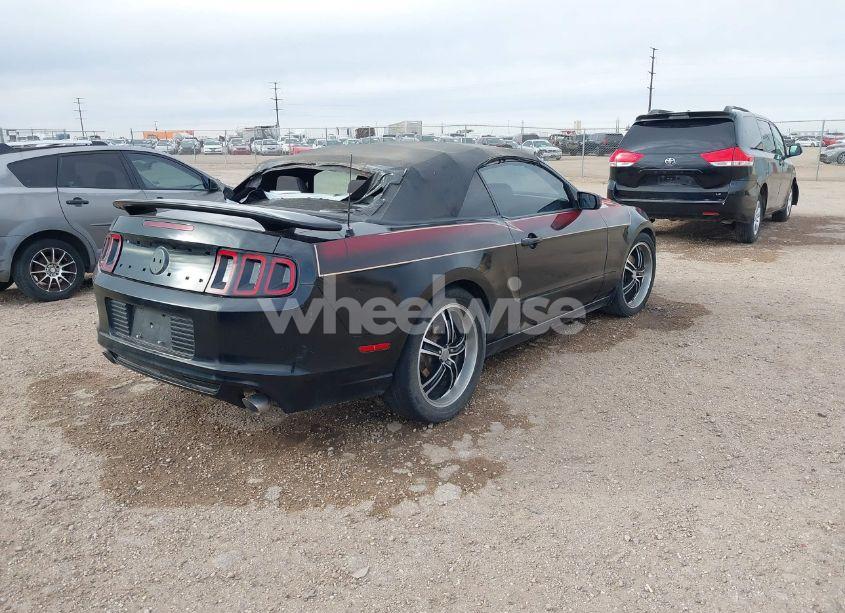 Photo 4 of 2013 Ford Mustang V6 (VIN 1ZVBP8EM7D5234088)