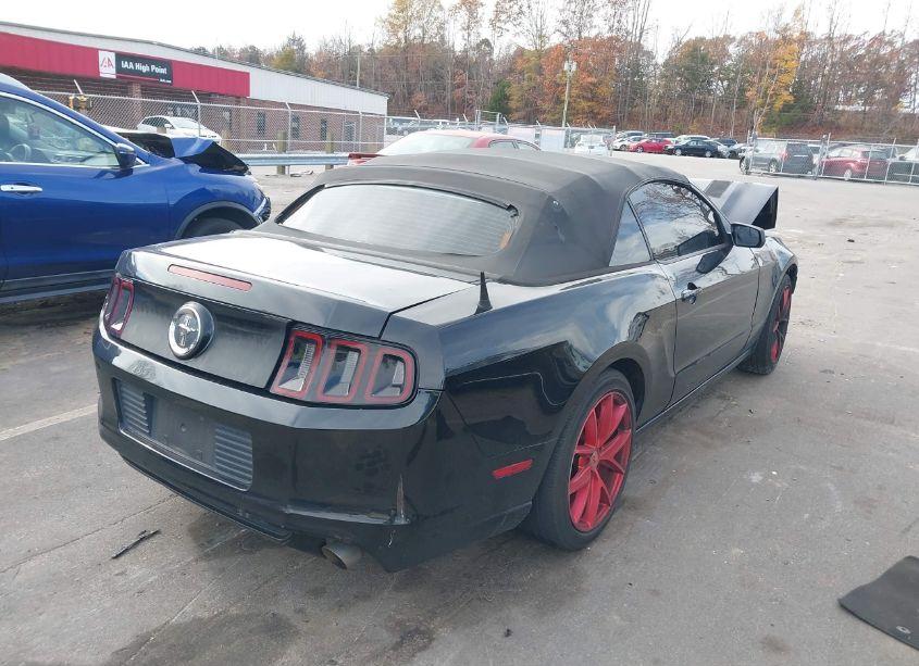 Photo 4 of 2013 Ford Mustang V6 (VIN 1ZVBP8EM7D5281346)