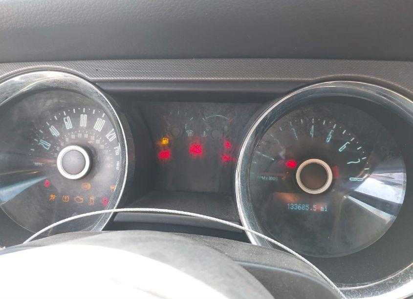 Photo 7 of 2014 Ford Mustang V6 (VIN 1ZVBP8EM7E5215672)