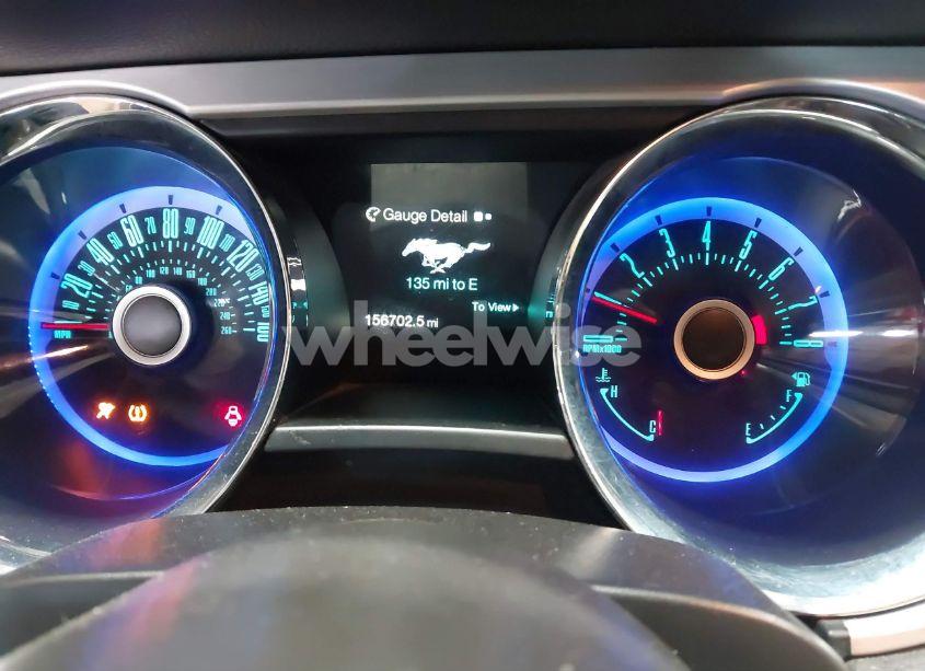 Photo 7 of 2013 Ford Mustang V6 PREMIUM (VIN 1ZVBP8EM8D5200645)