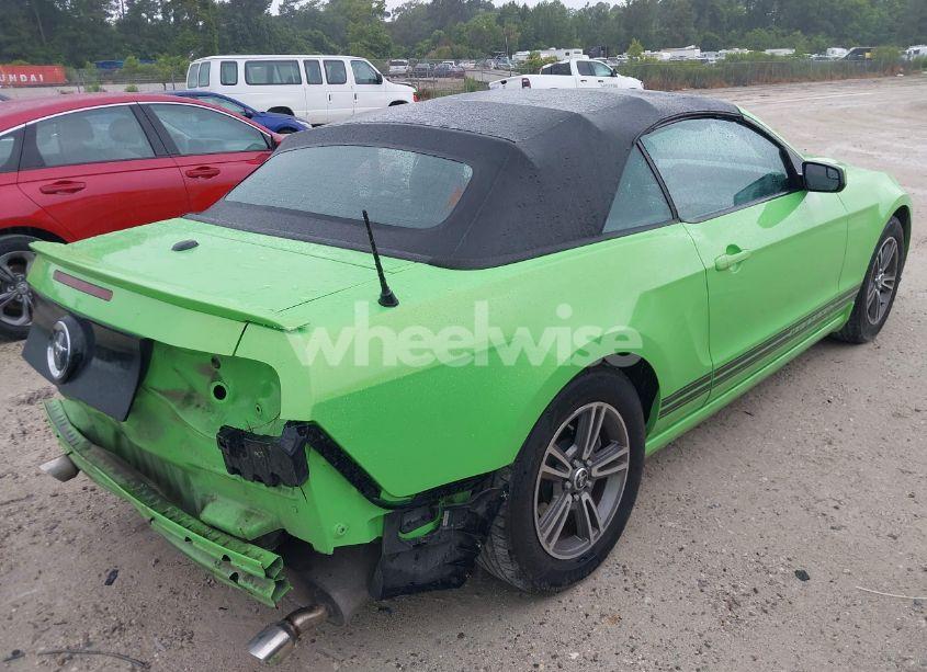 Photo 4 of 2013 Ford Mustang V6 PREMIUM (VIN 1ZVBP8EM8D5236545)