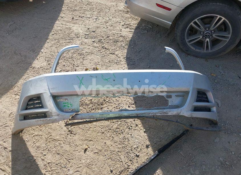 Photo 12 of 2013 Ford Mustang V6 PREMIUM (VIN 1ZVBP8EM8D5237212)