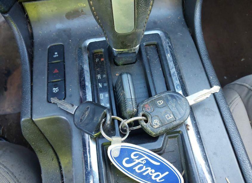 Photo 11 of 2013 Ford Mustang V6 (VIN 1ZVBP8EM8D5275927)