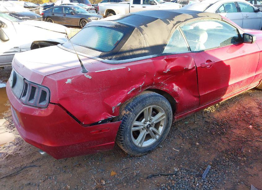 Photo 18 of 2013 Ford Mustang V6 (VIN 1ZVBP8EM8D5275927)