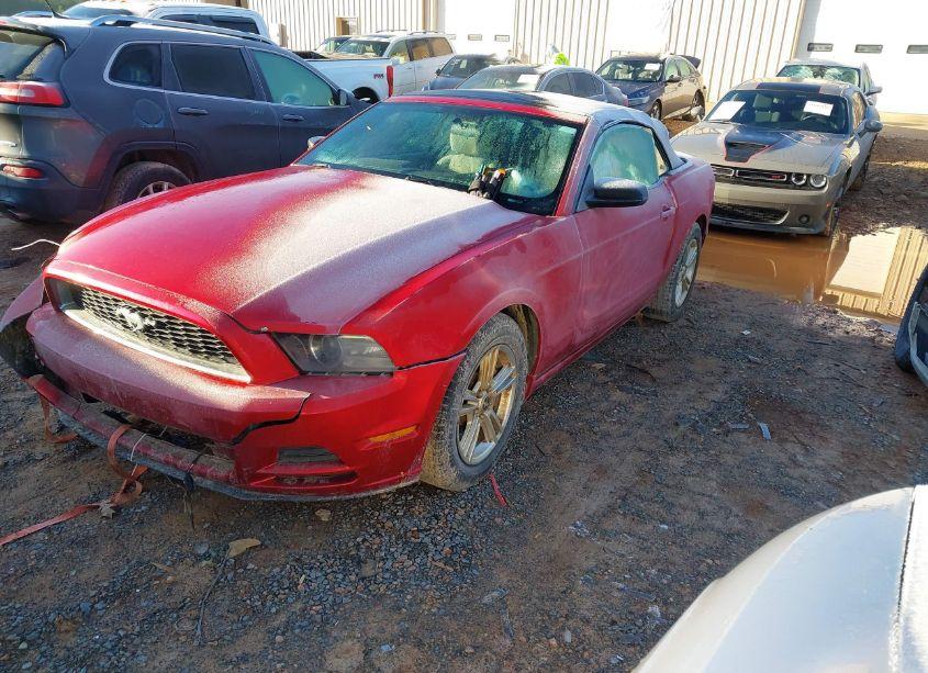 Photo 2 of 2013 Ford Mustang V6 (VIN 1ZVBP8EM8D5275927)