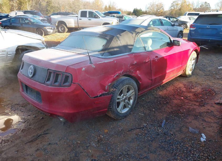 Photo 4 of 2013 Ford Mustang V6 (VIN 1ZVBP8EM8D5275927)