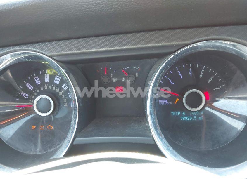 Photo 7 of 2014 Ford Mustang V6 (VIN 1ZVBP8EM8E5234165)