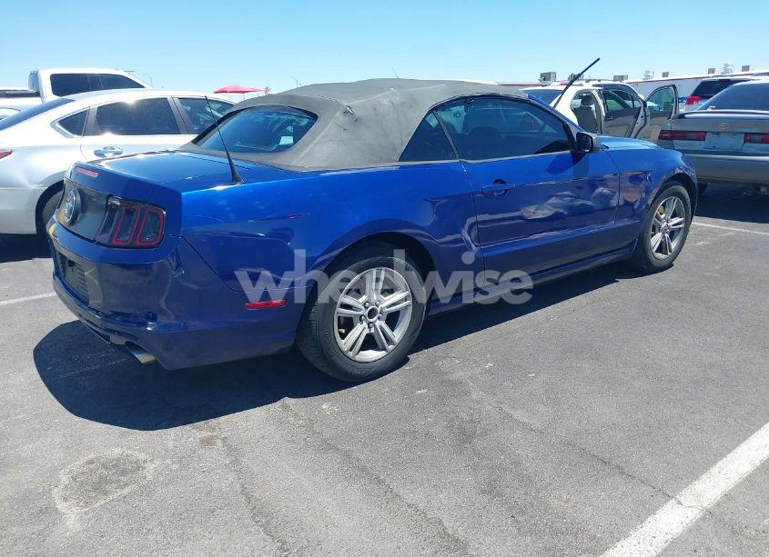 Photo 4 of 2014 Ford Mustang V6 (VIN 1ZVBP8EM8E5238393)