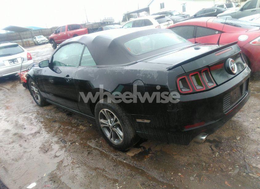 Photo 3 of 2014 Ford Mustang V6 PREMIUM (VIN 1ZVBP8EM8E5262595)